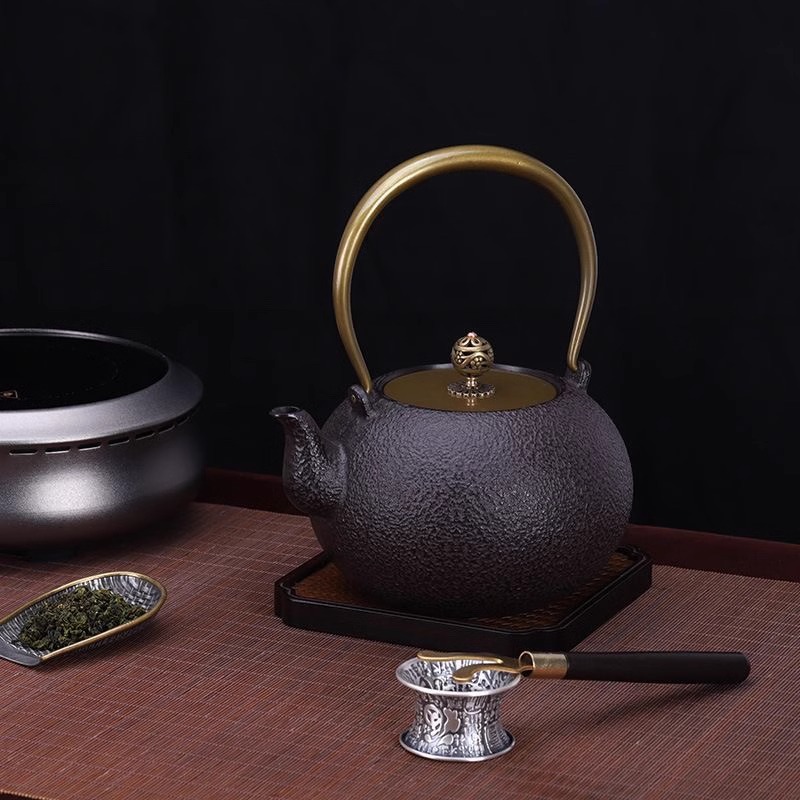 일본산 주철 티포트 1.2L - 무코팅 전통 테츠빈 주 - Cast Iron Tetsubin 리뷰 및 가격