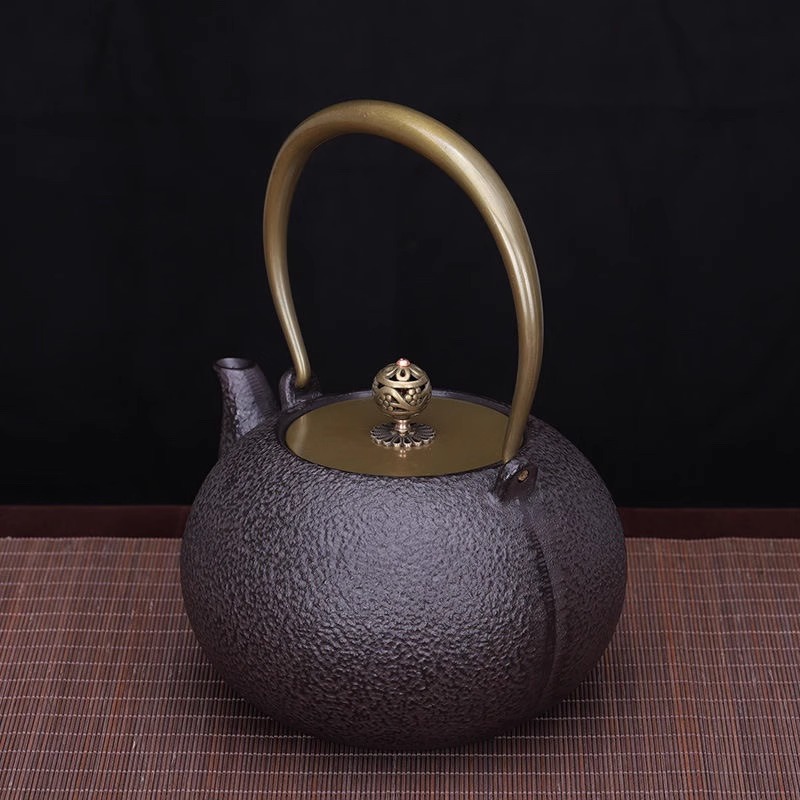 일본산 주철 티포트 1.2L - 무코팅 전통 테츠빈 주 - Cast Iron Tetsubin 리뷰 및 가격